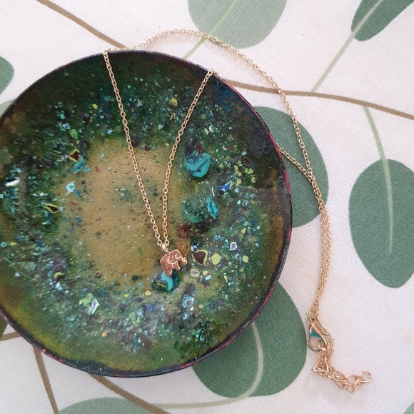 Goldplated Tiny Elephant Pendant on Princess Length Chain - Picture 2 of 2